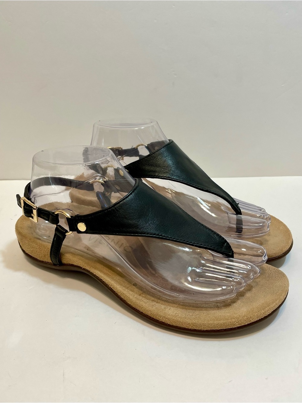 Vionic Kirra Black Leather Thong Ankle Strap Sandals Size 7.5